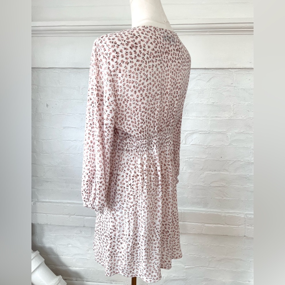 Faithfull The Brand Trinidad Mini Dress Rae Pink Ditzy Floral Tie Front Cut Out - Picture 6 of 16